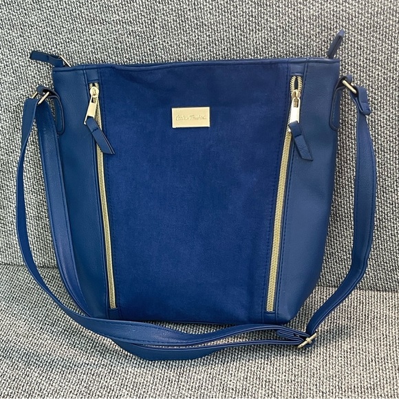 Navy Blue Shoulder Bag with Structured Design and Gold Accents - Picture 16 of 16